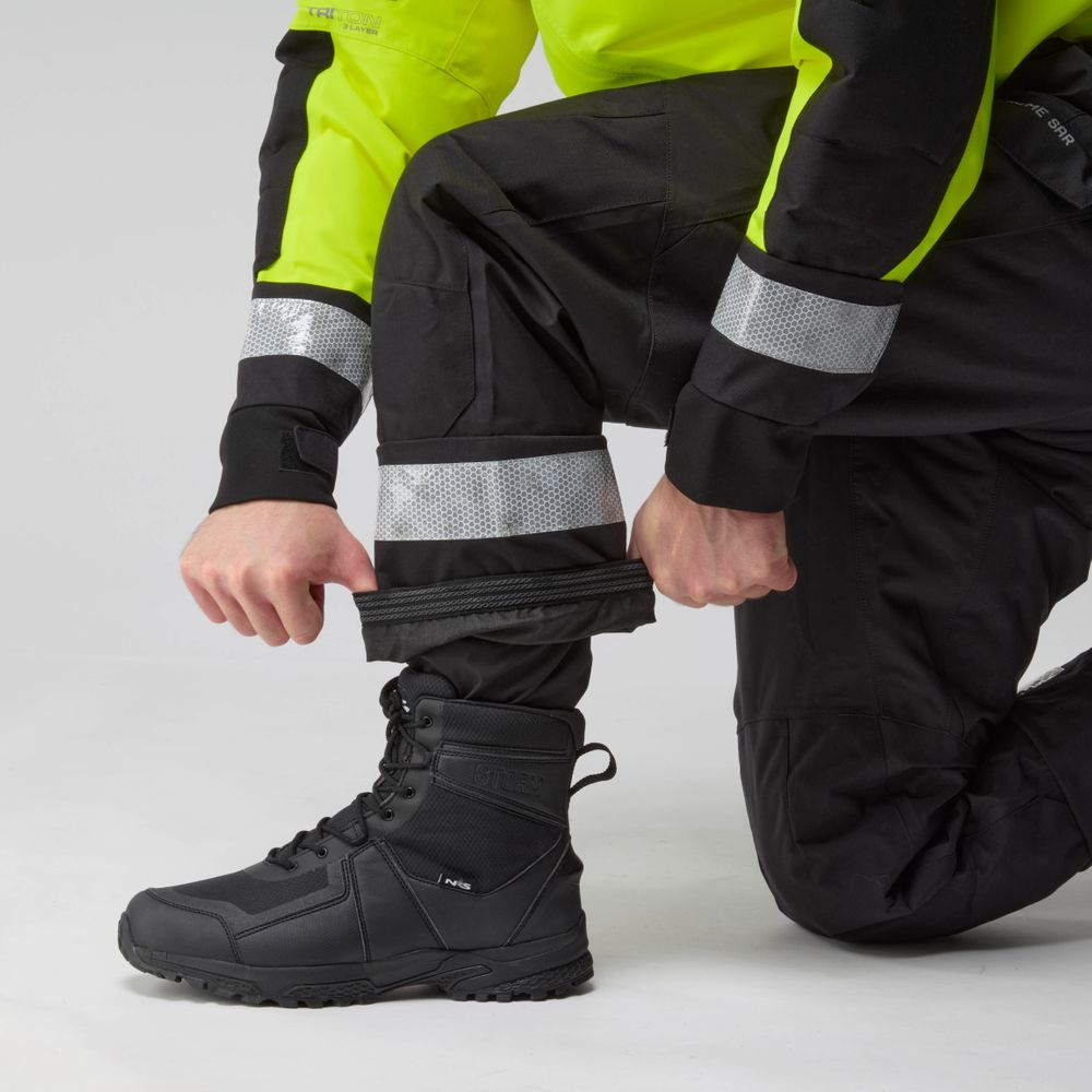Combinaison étanche Extreme SAR Dry Suit de NRS - Pagaie Québec