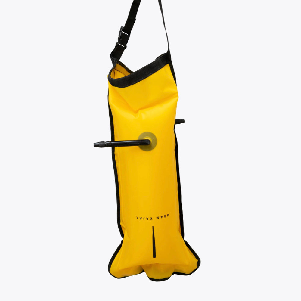 Ballon de pagaie gonflable Paddle Float de Gram Kajak - Pagaie Québec