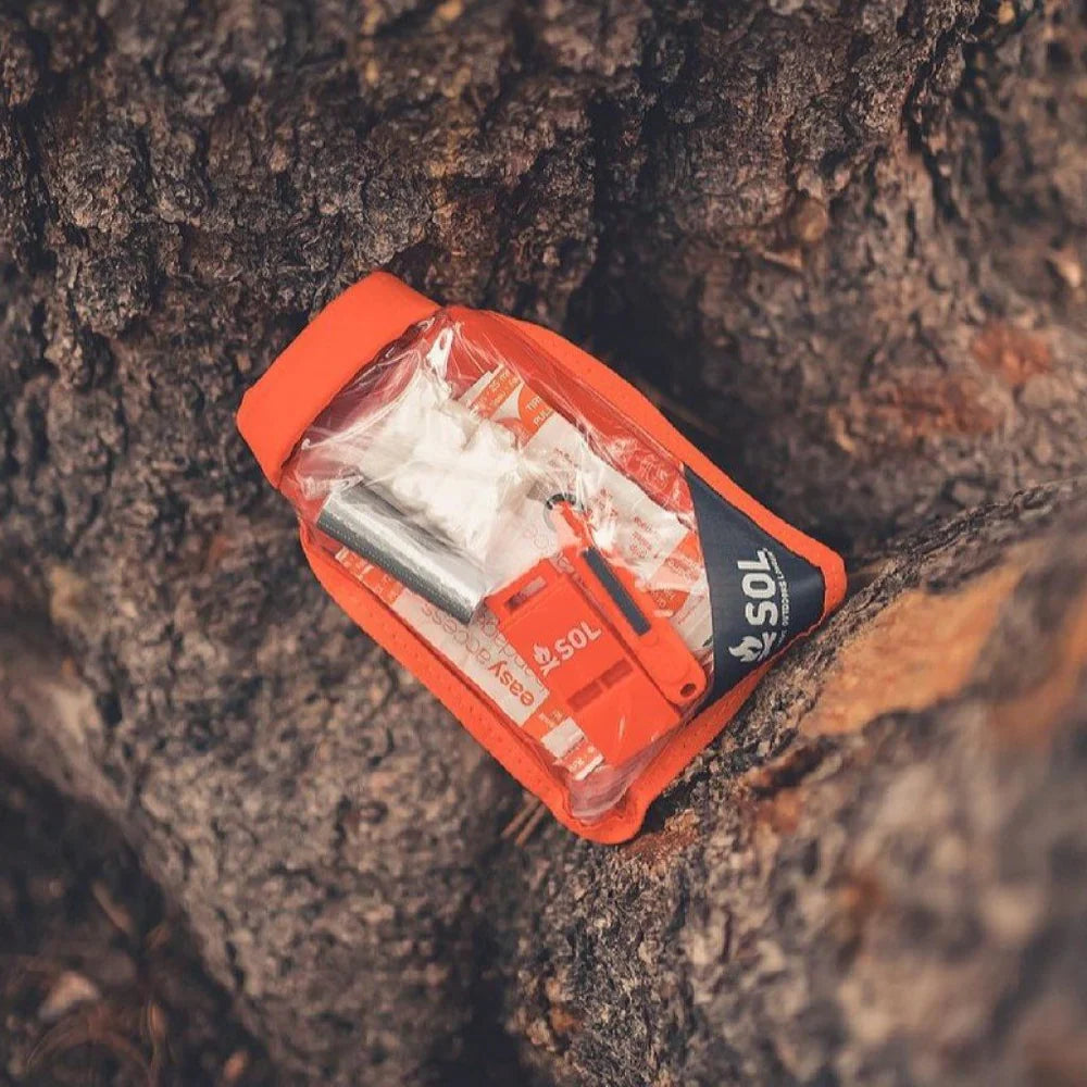 Kit de survie compact Scout de SOL - Pagaie Québec