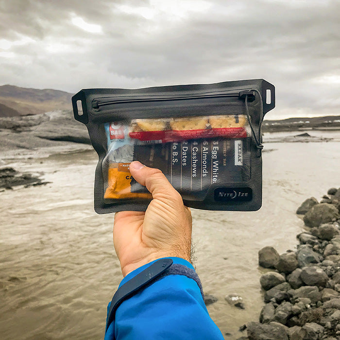 Pochette étanche RunOff Pocket de Nite Ize - Pagaie Québec