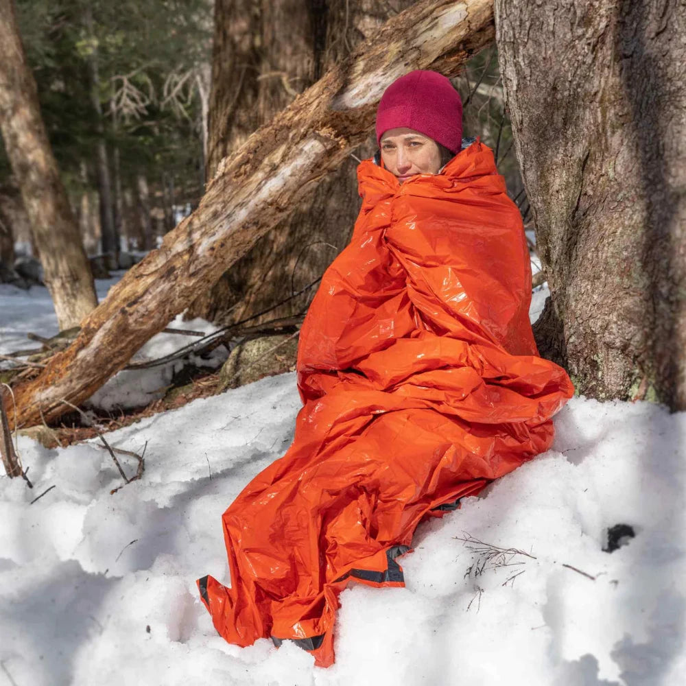 Sac bivouac Emergency Bivvy avec sifflet de SOL - Pagaie Québec