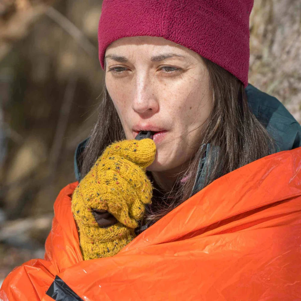 Sac bivouac Emergency Bivvy avec sifflet de SOL - Pagaie Québec
