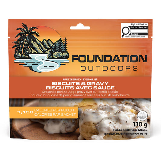 Biscuits feuilletés à la sauce à la saucisse de Foundation Outdoors - Pagaie Québec
