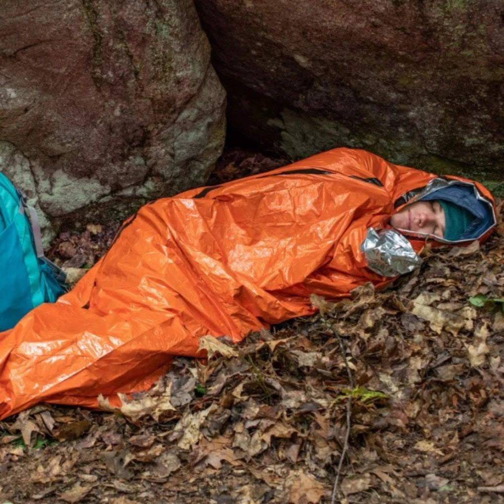 Sac bivouac Emergency Bivvy avec sifflet de SOL - Pagaie Québec