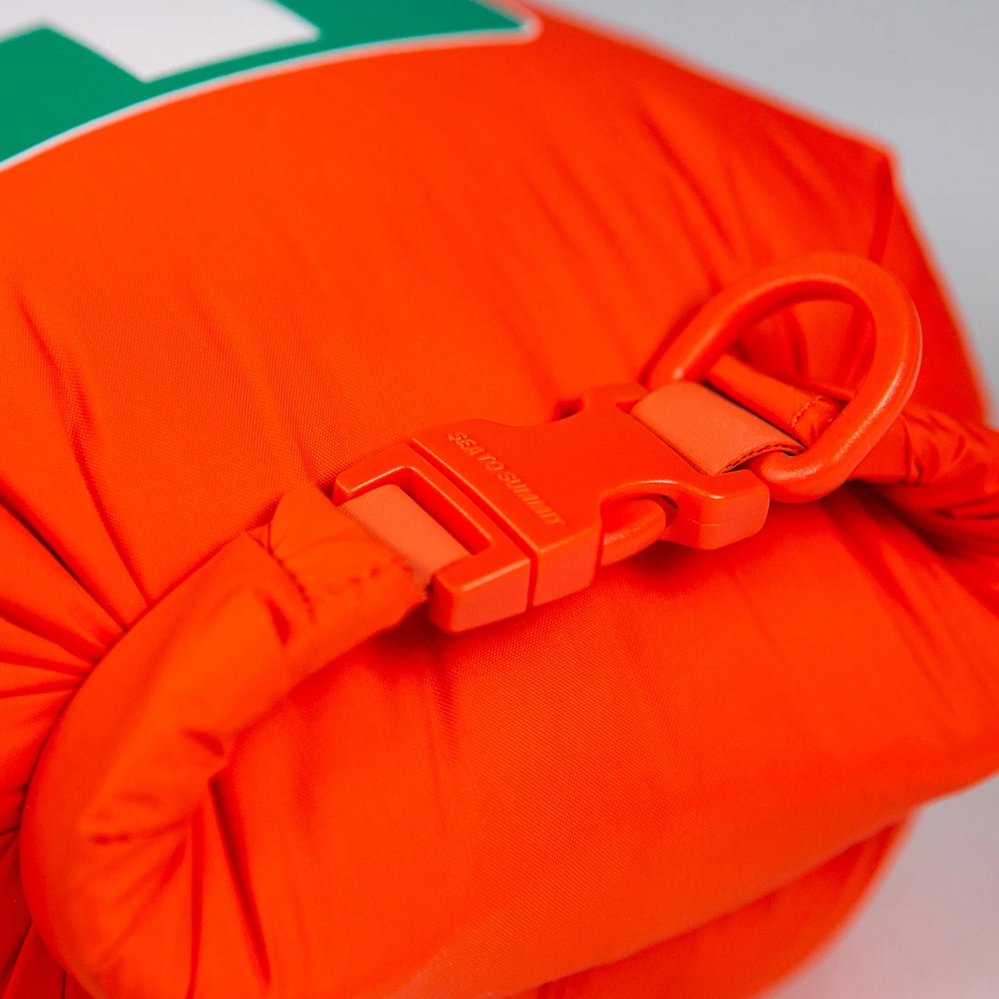 Sac étanche Lightweight Dry Bag First Aid de Sea to Summit